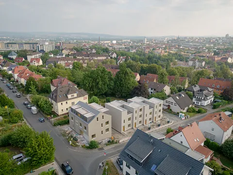 Hessischer Preis für Innovation und Gemeinsinn im Wohnungsbau: Anerkennung für Wohnprojekt auf Kirchengrundstück in der Lenaustraße in Kassel-Fasanenhof. 